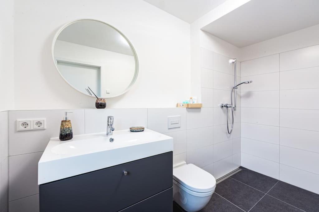 A&V Apartments Wunderschoene Penthouse Wohnung Moers Exteriér fotografie